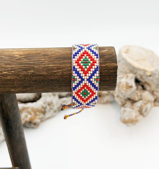 Handwoven bracelet - 36