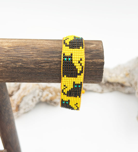 Handwoven bracelet - 41
