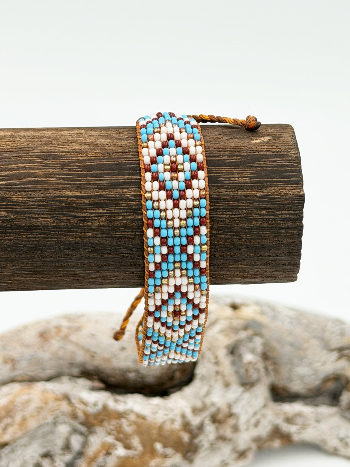Handwoven bracelet - 53