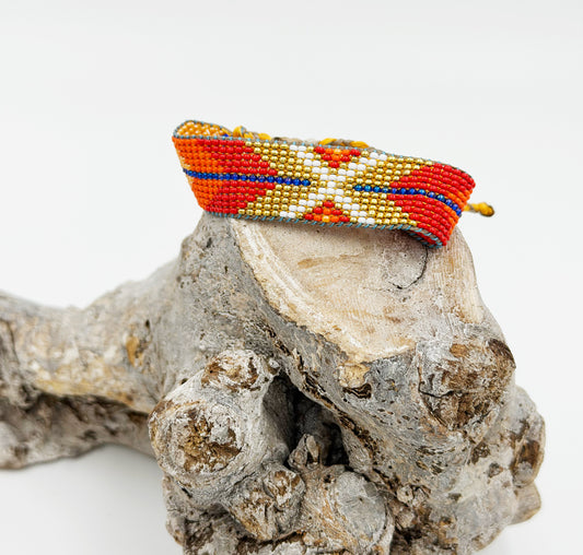 Handwoven bracelet - 31