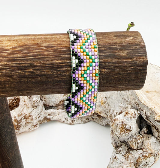 Handwoven bracelet - 33