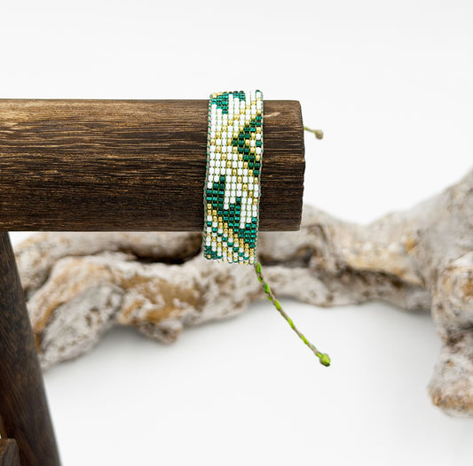 Handwoven bracelet - 56