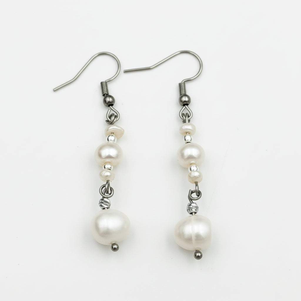 White Pearl - Earring