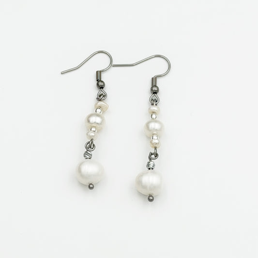 White Pearl - Earring