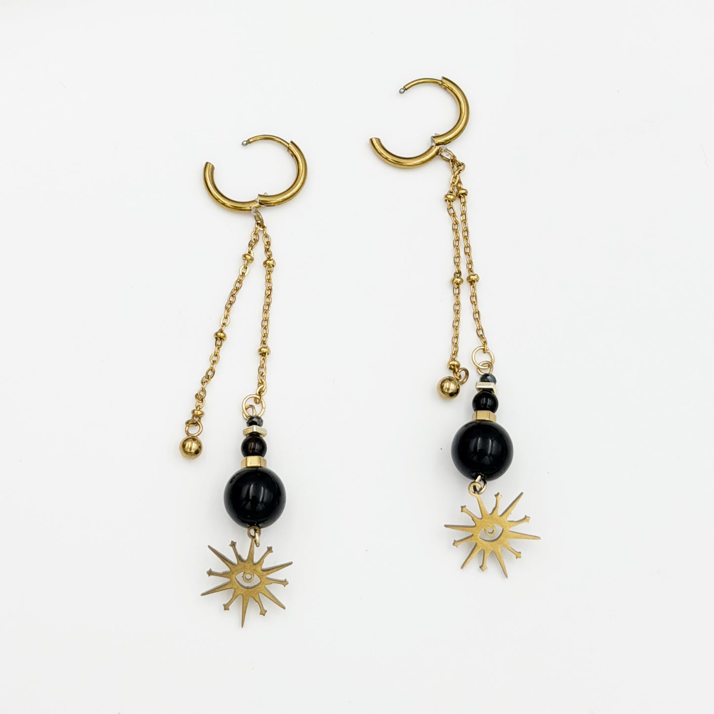 Gold & Onyx - Earring
