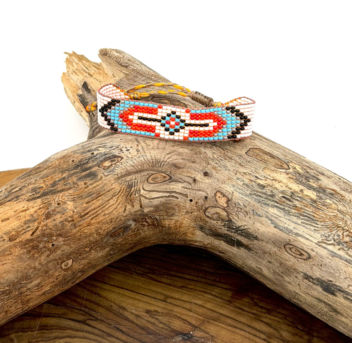 Handwoven bracelet - 12