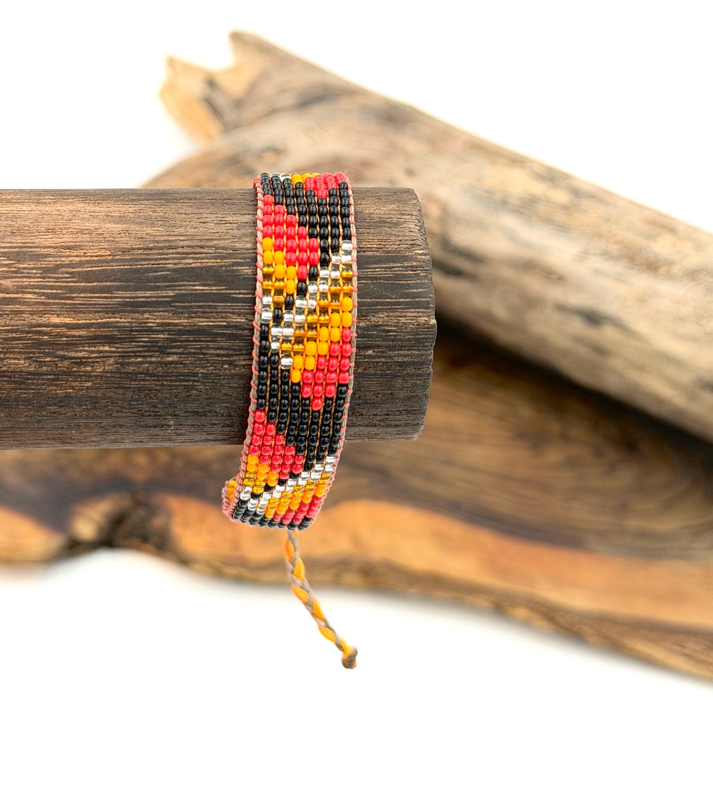 Handwoven bracelet - 13