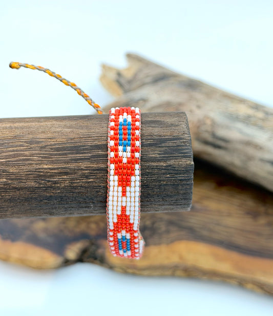 Handwoven bracelet - 16