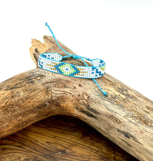 Handwoven bracelet - 20