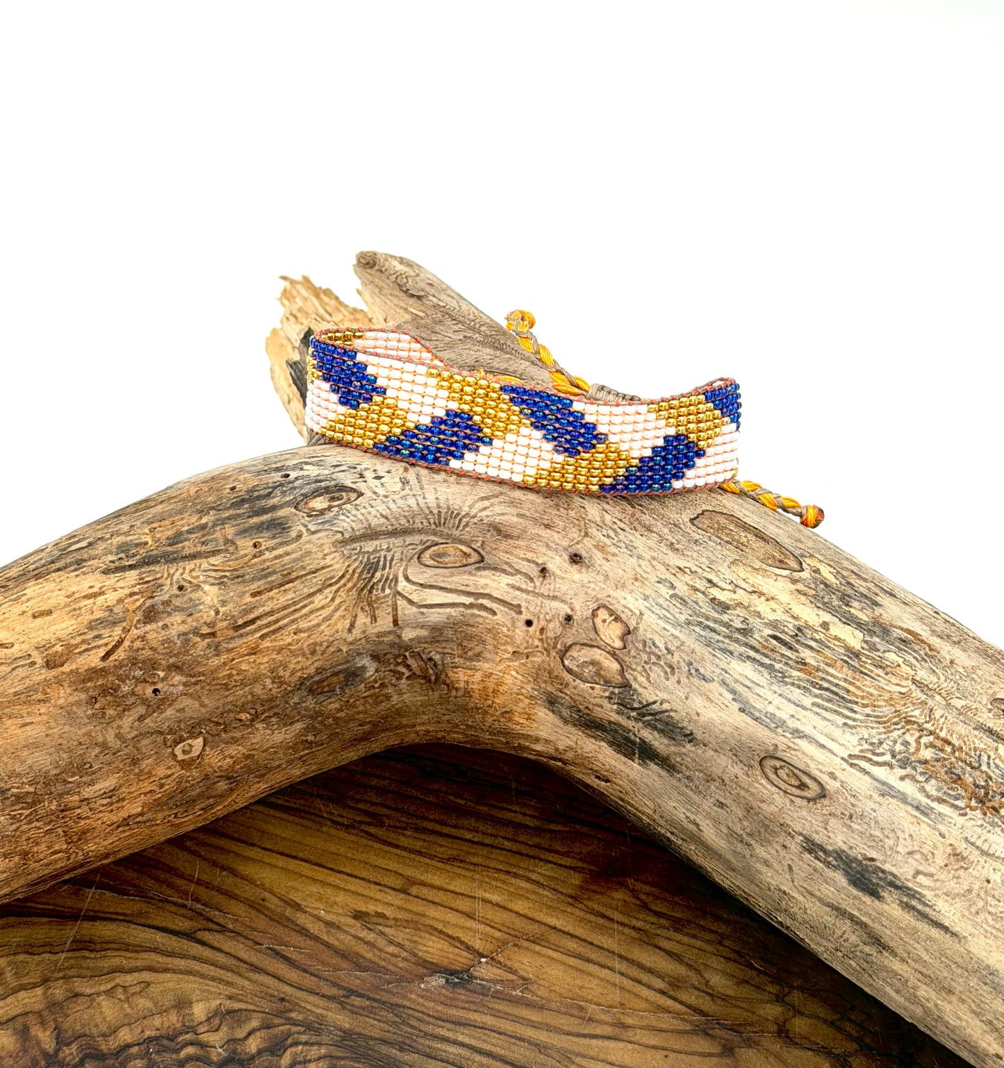 Handwoven bracelet - 21