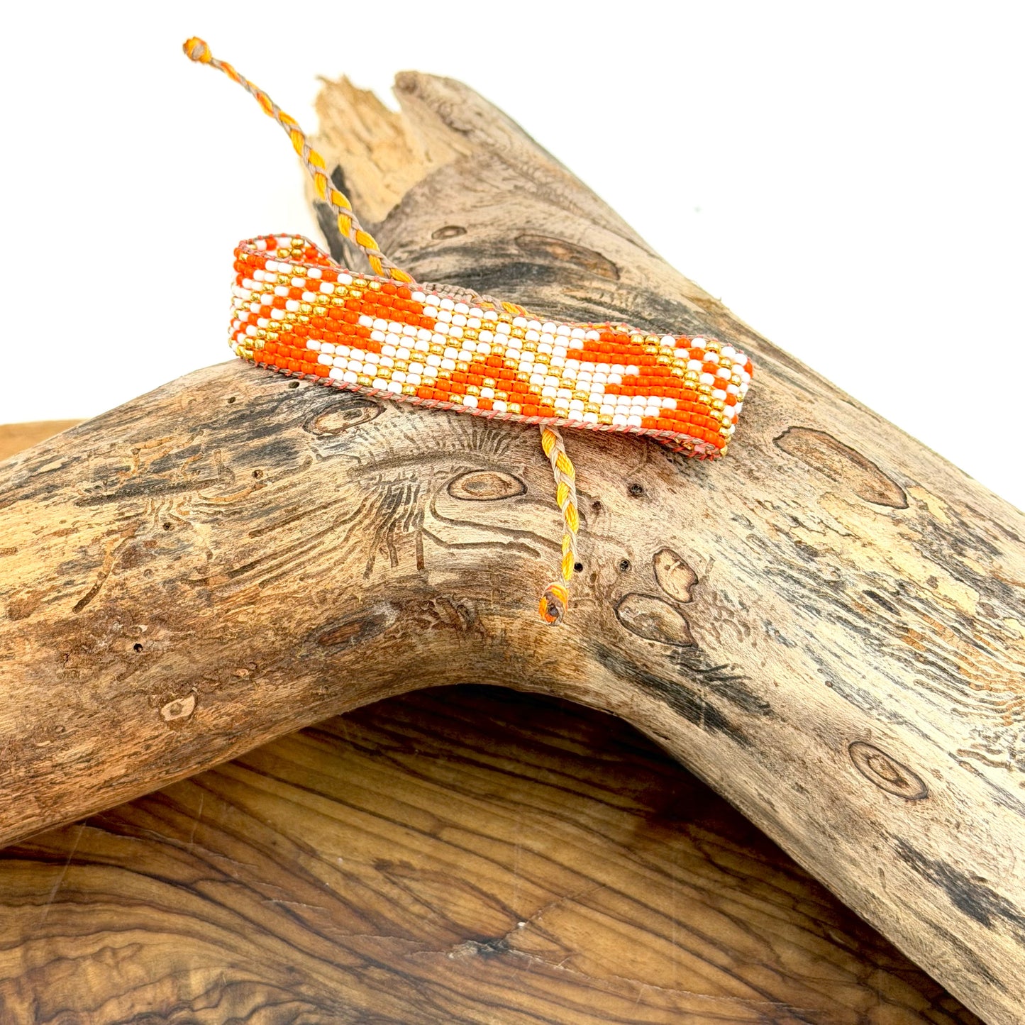 Handwoven bracelet - 23