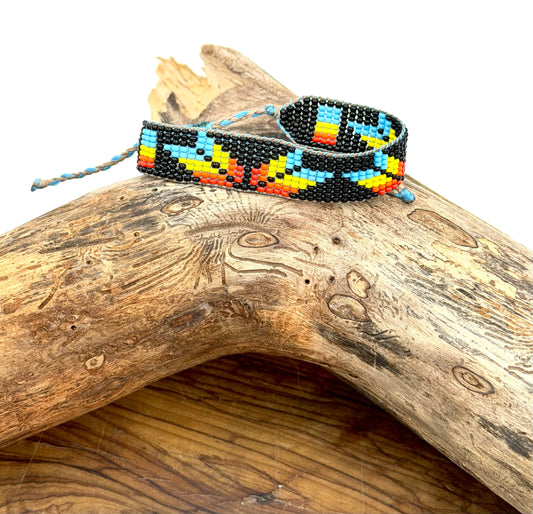 Handwoven bracelet - 24