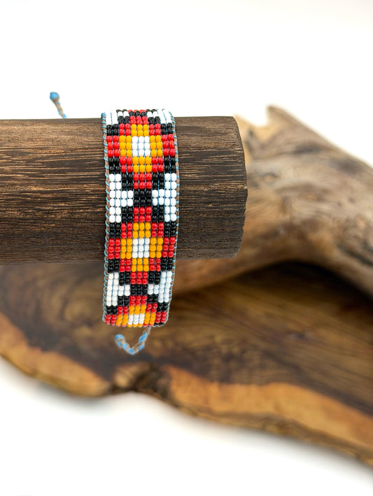 Handwoven bracelet - 26