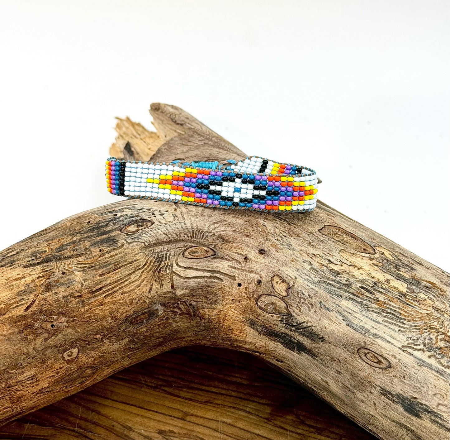 Handwoven bracelet - 27