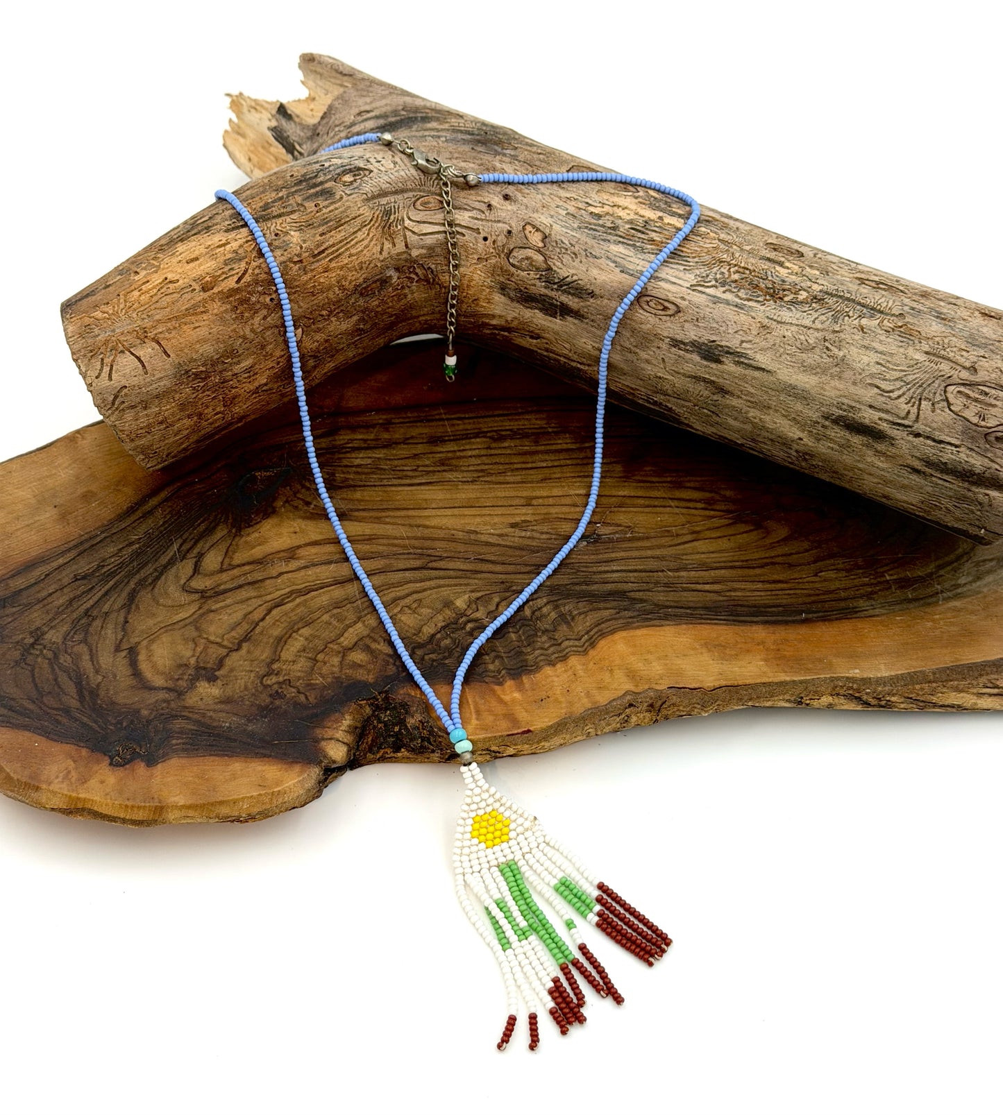 Handwoven necklace 03