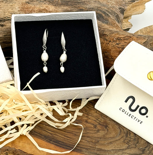 Snowdrop-Earring 06 (925 silver hook)