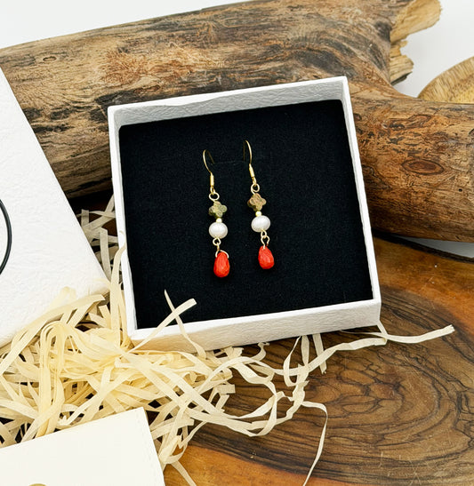 Coral and Pearl-Earring 1