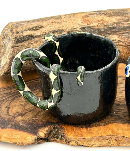 Cup of snake poison - green